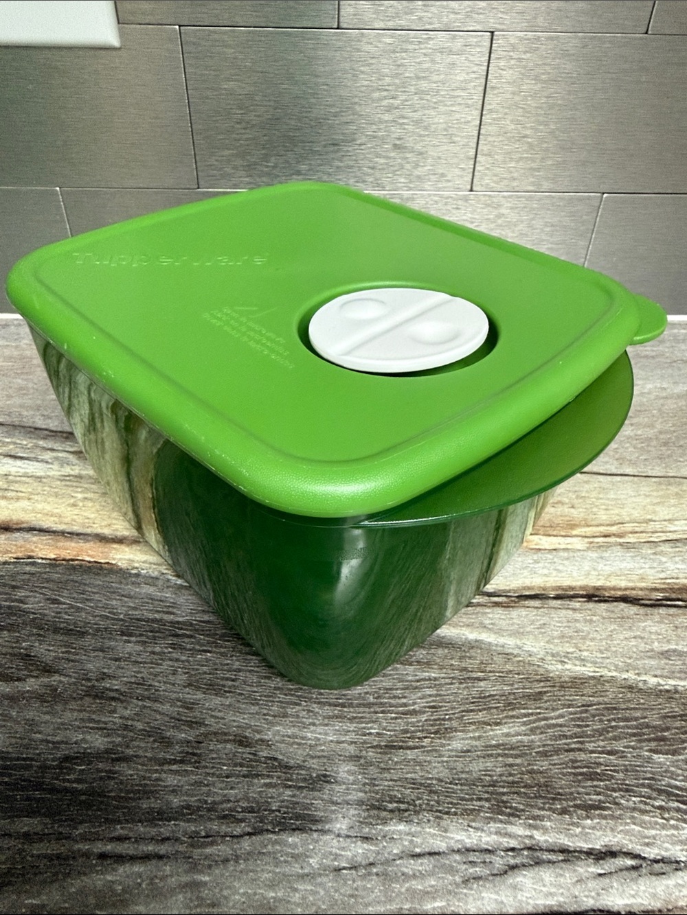 Tupperware Rock N Serve Container